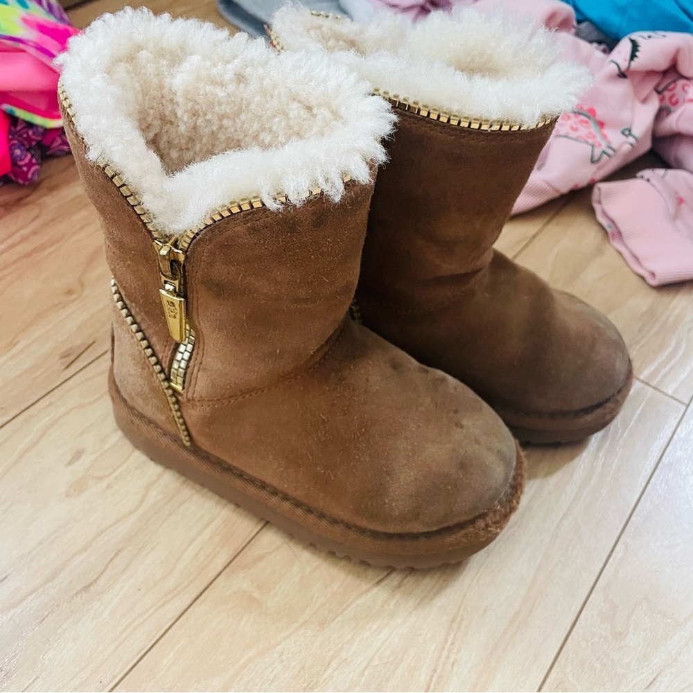 Girls Ugg Boots